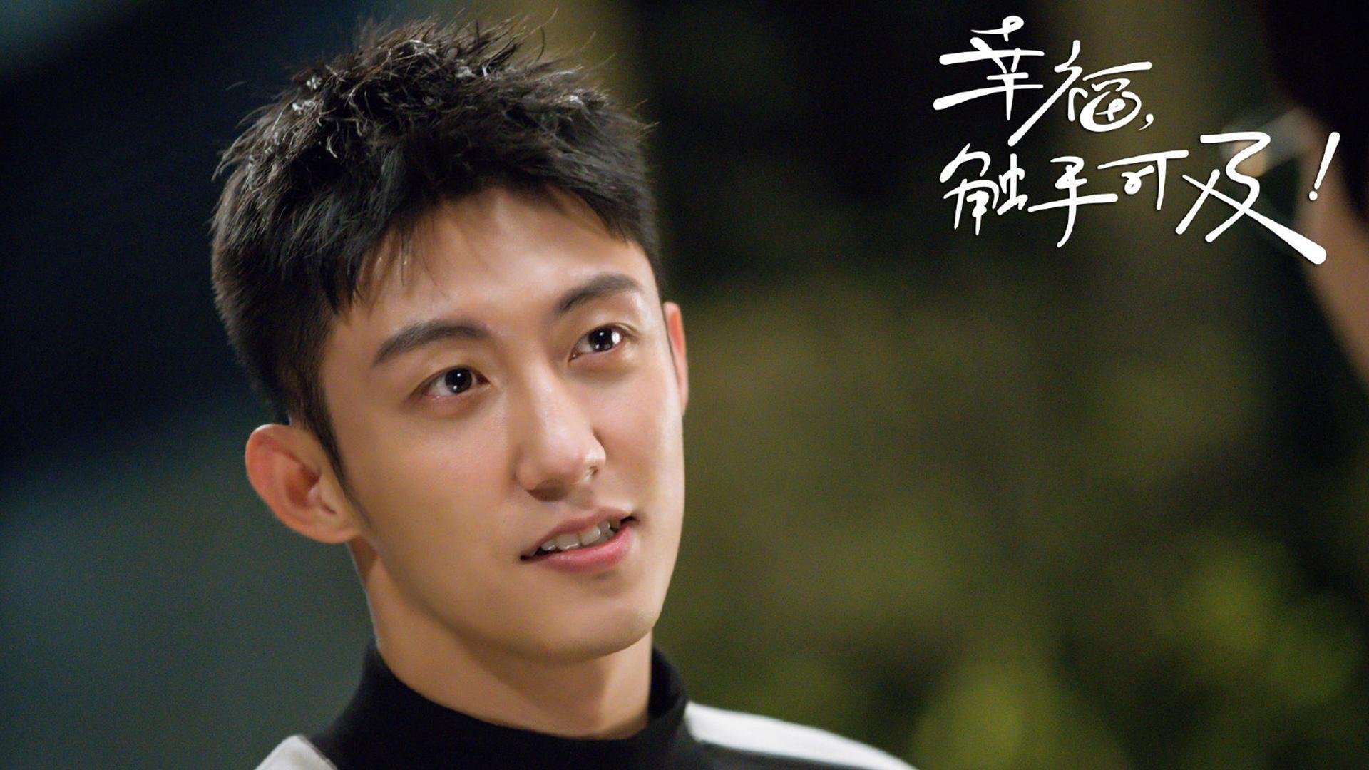 照明灯一直闪怎么回事（照明灯一直闪怎么回事视频）